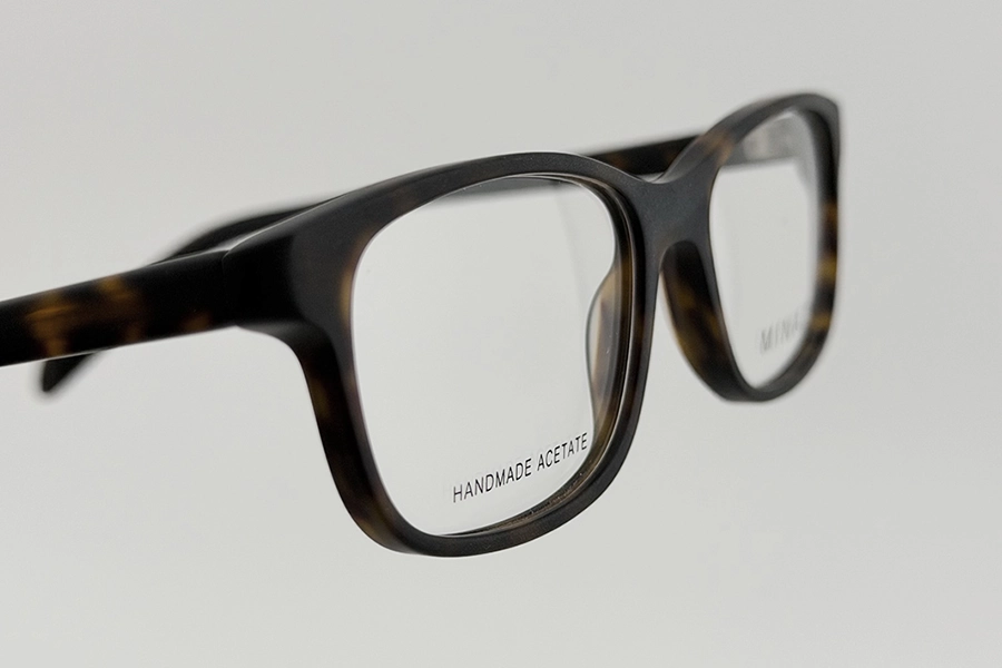 sehenswert-optiker-wasserburg-news-herbst-winterspecial-minadi-02