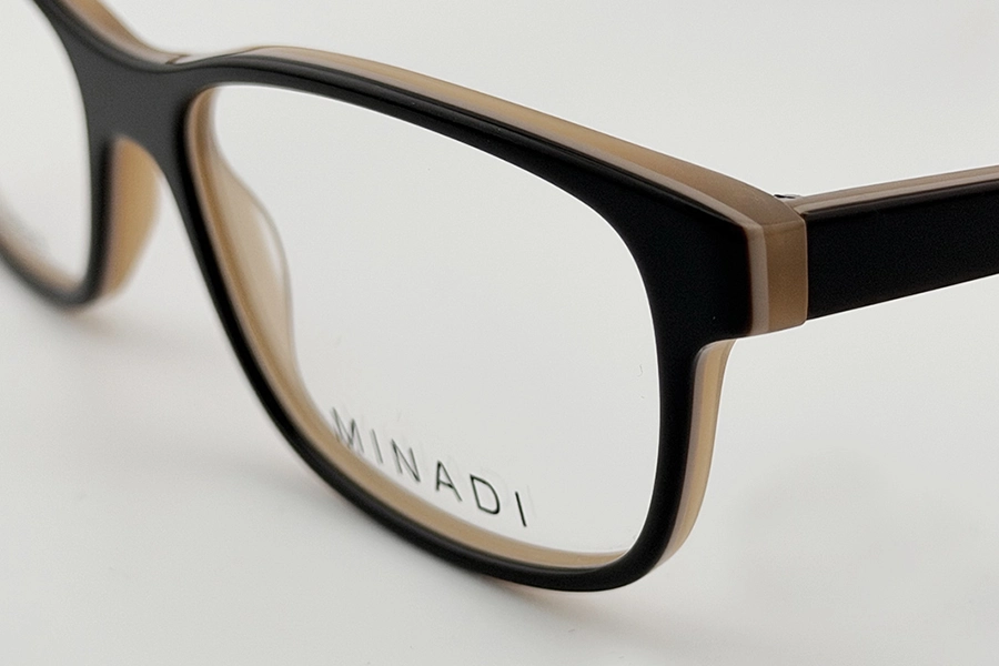 sehenswert-optiker-wasserburg-news-herbst-winterspecial-minadi-04