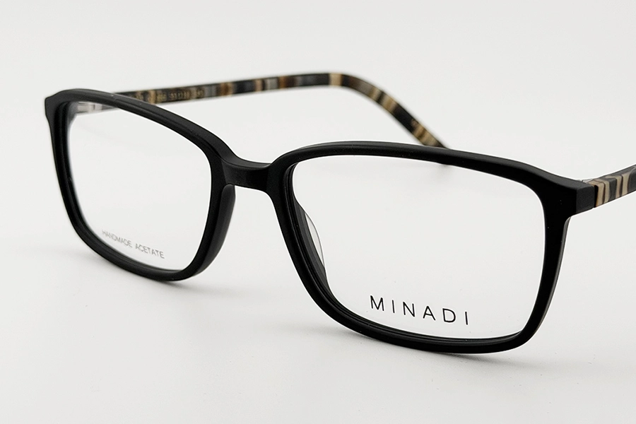 sehenswert-optiker-wasserburg-news-herbst-winterspecial-minadi-09